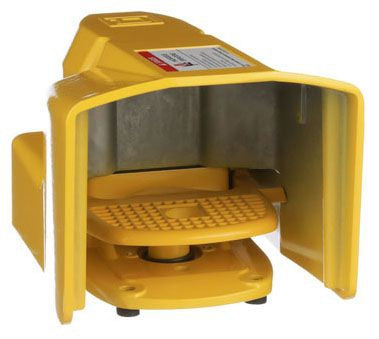 Square D 9002AW132 Foot Switch SPDT NEMA 2 4 13 600V 5A Harmony 9002AW