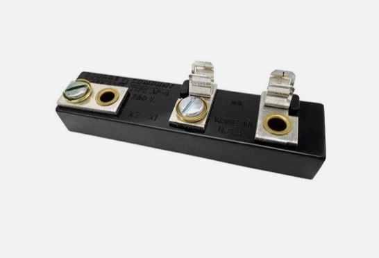 Square D 9070AP4 Fuse Block | Industrial Power Distribution