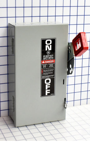 General Electric THN3321 Disconnect Switch | 600V 30A 3P Non-Fusible Spec-Setter