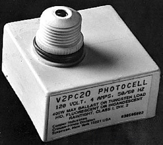 Eaton V2PC22 Automation | 208-240Vac 1.8A