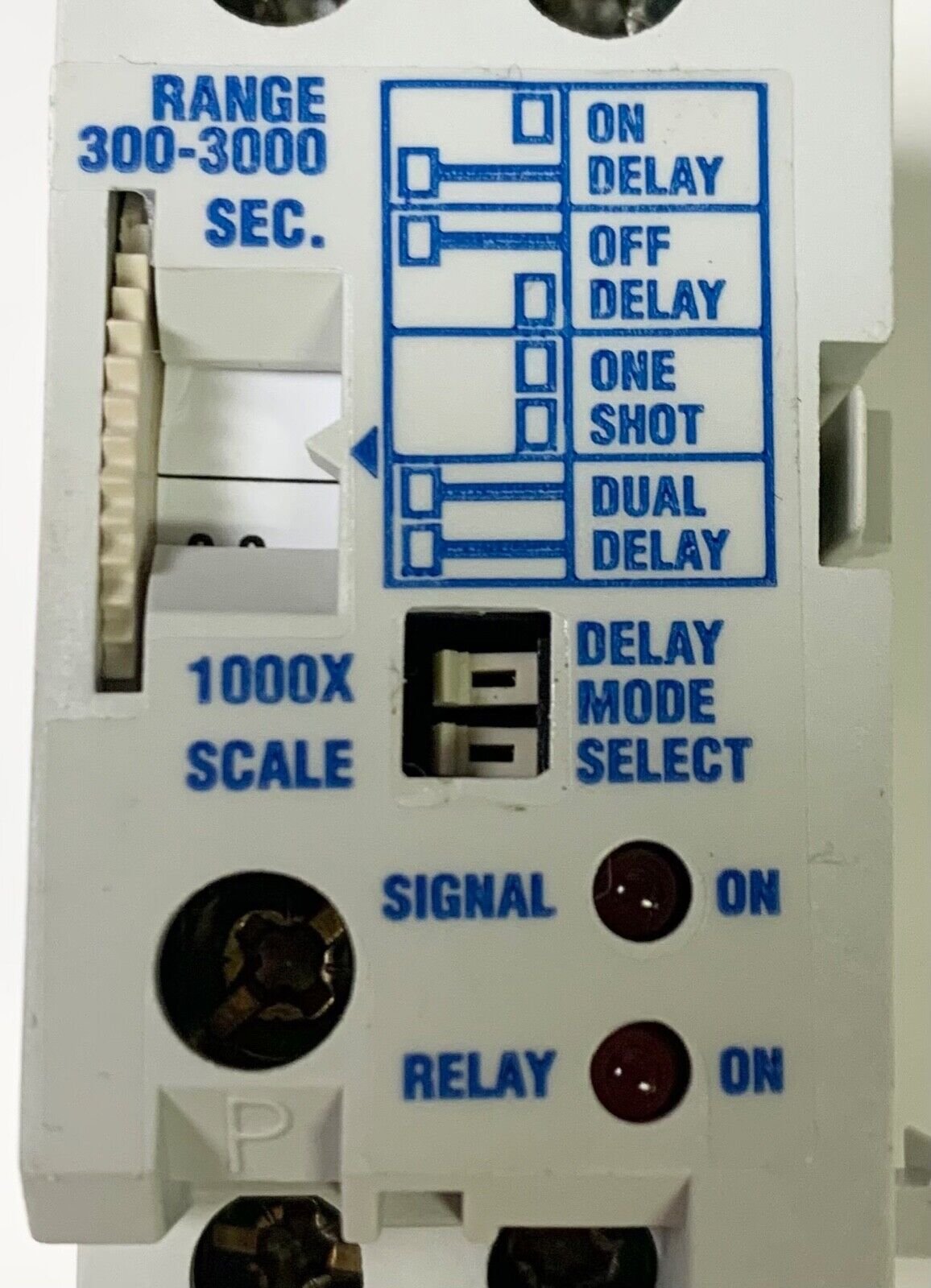 C320TM3000T Cutler Hammer Motor Contol Relays - Essential Electric Supply