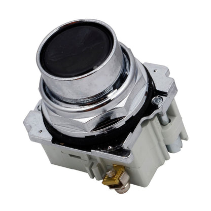 Cutler Hammer 10250T23B Motor Control | 30.5 mm Black Plastic Actuator 1NO Non-Illuminated 10250T Series