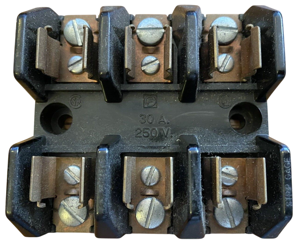 General 20323 Fuse Block | 250V 30A 203