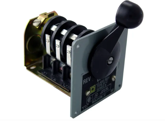 Schneider Electric 2601AF2 Drum Switch | 2 HP at 230 VAC single phase 2 HP at 575 VAC polyphase handle operated NEMA 13 flush