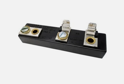 Square D 9070AP4 Fuse Block | Industrial Power Distribution