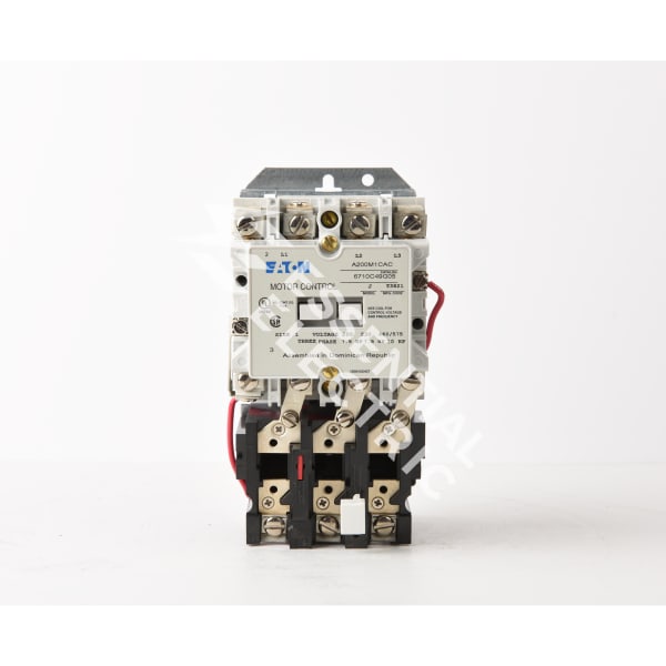 Cutler Hammer A200M1CACD Motor Starter 3 pole 3 phase 600V 27A 110V coil A200 Series