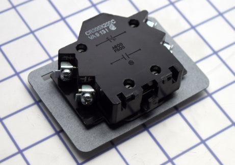 General Electric CR305X200C Contactor And Motor Starter Auxiliary | 600 AC/250 DC 1NO/1NC CR305