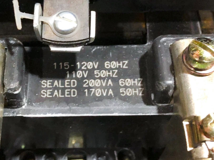 CR306G002AEA GE Size 5 Magnetic Starter, 270A, 600V - NEMA Non-Reversing Starter