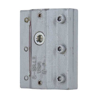Crouse-Hinds EYSR4 Conduit Fittings | 1-1/4" Feraloy Iron Alloy Series