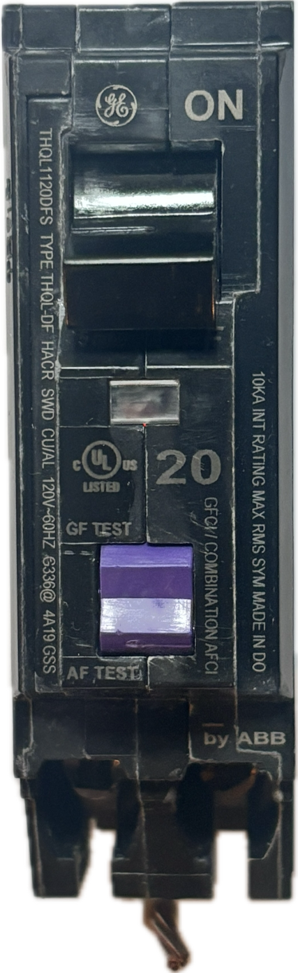 General Electric THQL1120DFS Circuit Breaker | 120V 20A 1P 10kA@120V Plug-In