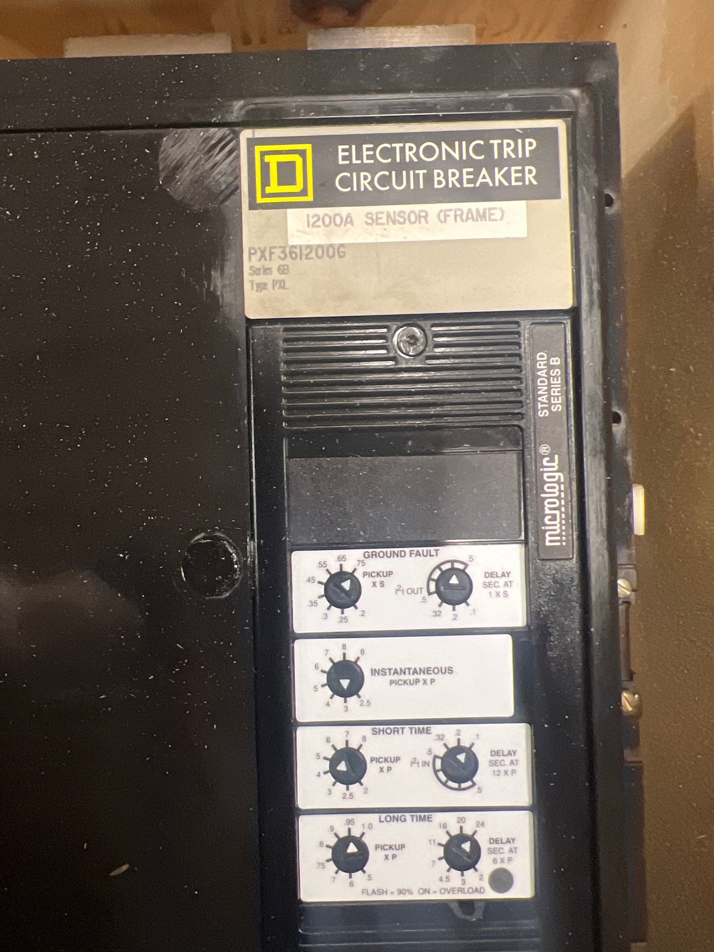 Square D PXF361200G Circuit Breaker | 600V 1200A 3P 100kA@480V Bolt-On LSIG Micrologic