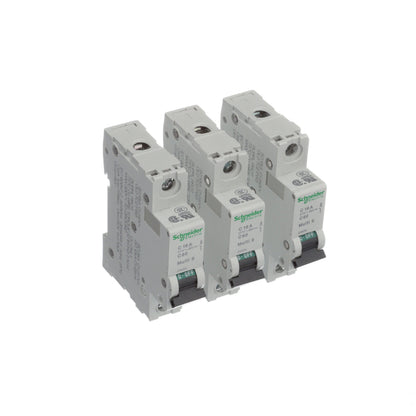 Schneider Electric MG24434 Circuit Breaker | 240V 16A 1P 10kA@240V Bolt-On Multi9