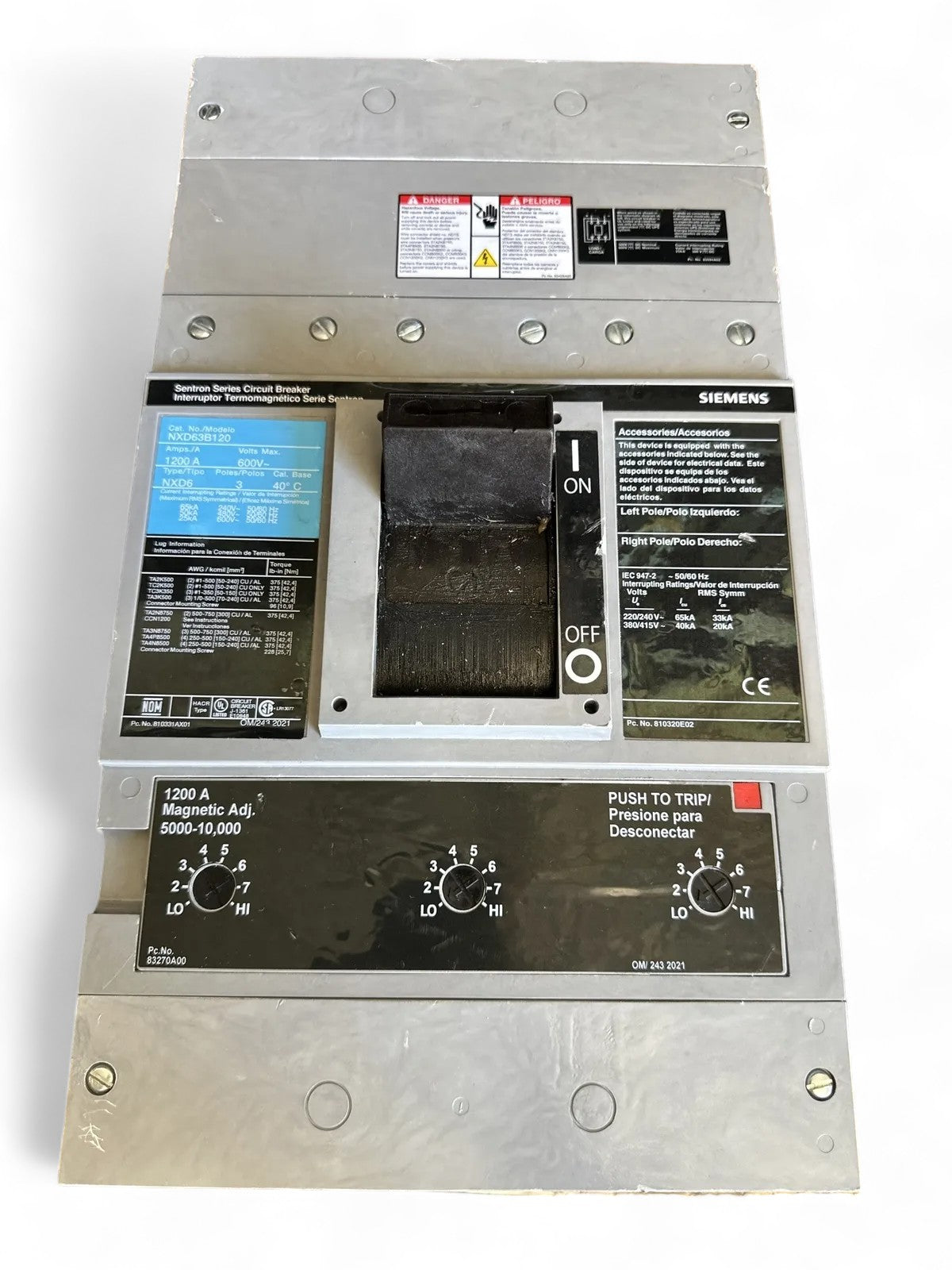 Siemens NXD63B120L Circuit Breaker | 600V 1200A 3P 50kA@480V Feed-Thru Sentron Series