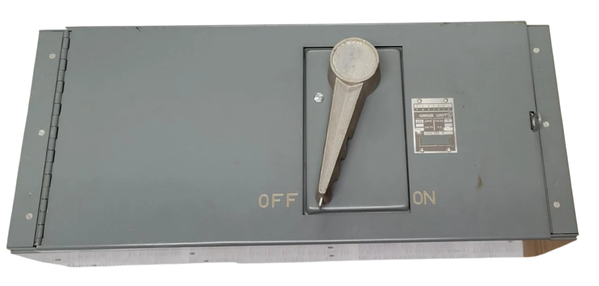Federal Pacific QMQB2032A Panel Mount Switch | 240V 200A 3P Fusible QMQB Series