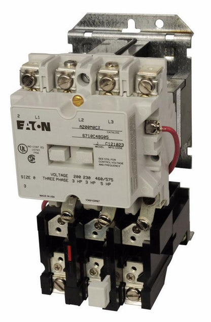 Cutler Hammer A200M0CX Motor Starter 3 pole 3 phase 600V 18A 480V coil A200 Series