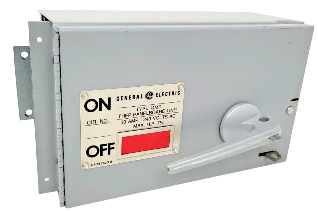 General Electric THFP321CL Panel Mount Switch | 240V 30A 3P Fusible Type THFP