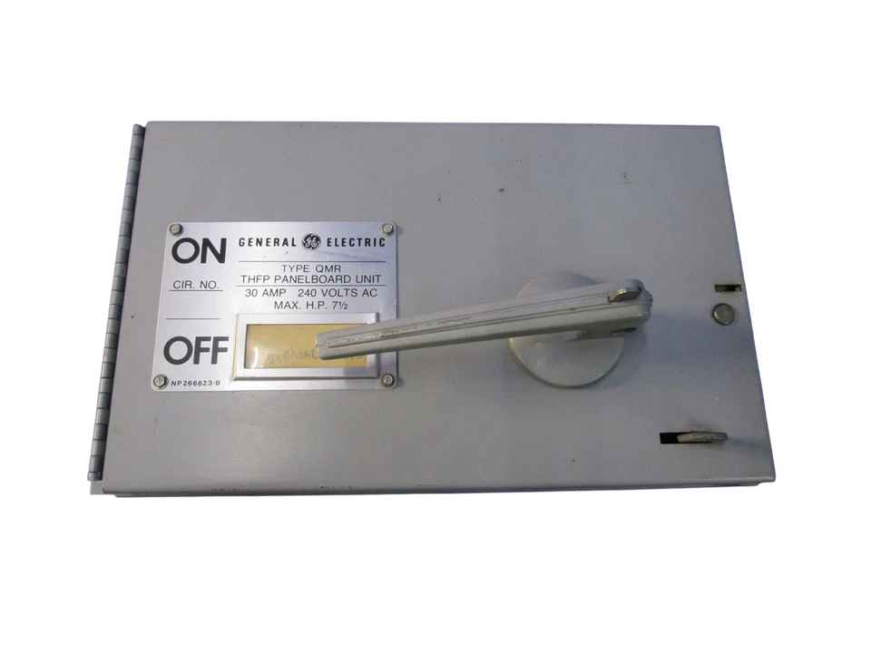 General Electric THFP363L Panel Mount Switch | 600V 100A 3P Fusible Type THFP
