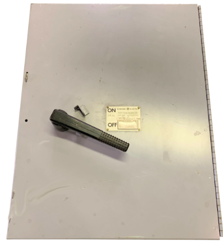 General Electric THFP368C Panel Mount Switch | 600V 1200A 3P Type THFP
