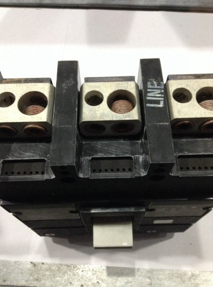 General Electric THJK636250WL Circuit Breaker | 600V 250A 3P 35kA@480V Feed-Thru J600 Line